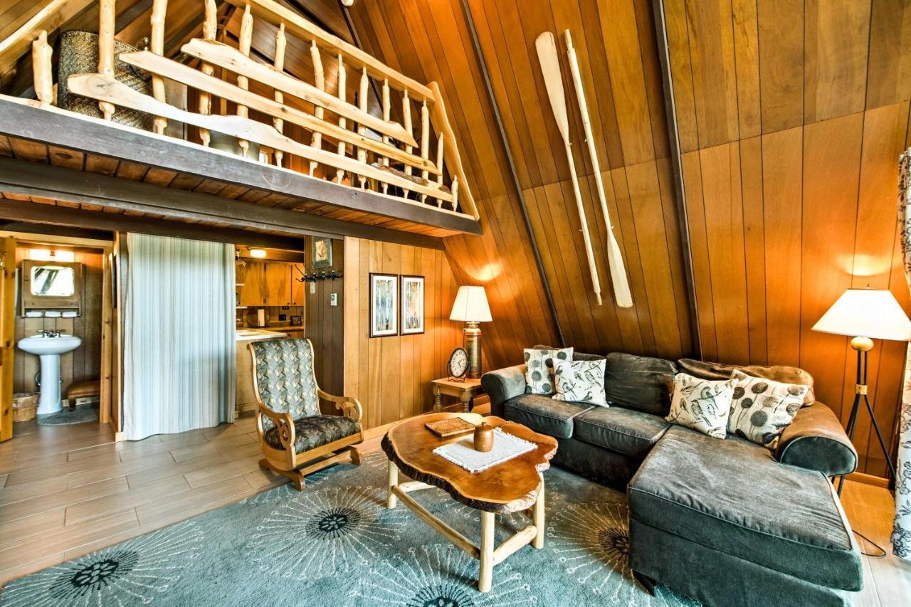 Serene Washington Escape With Deck And Mountain Views! Пеквуд Екстер'єр фото