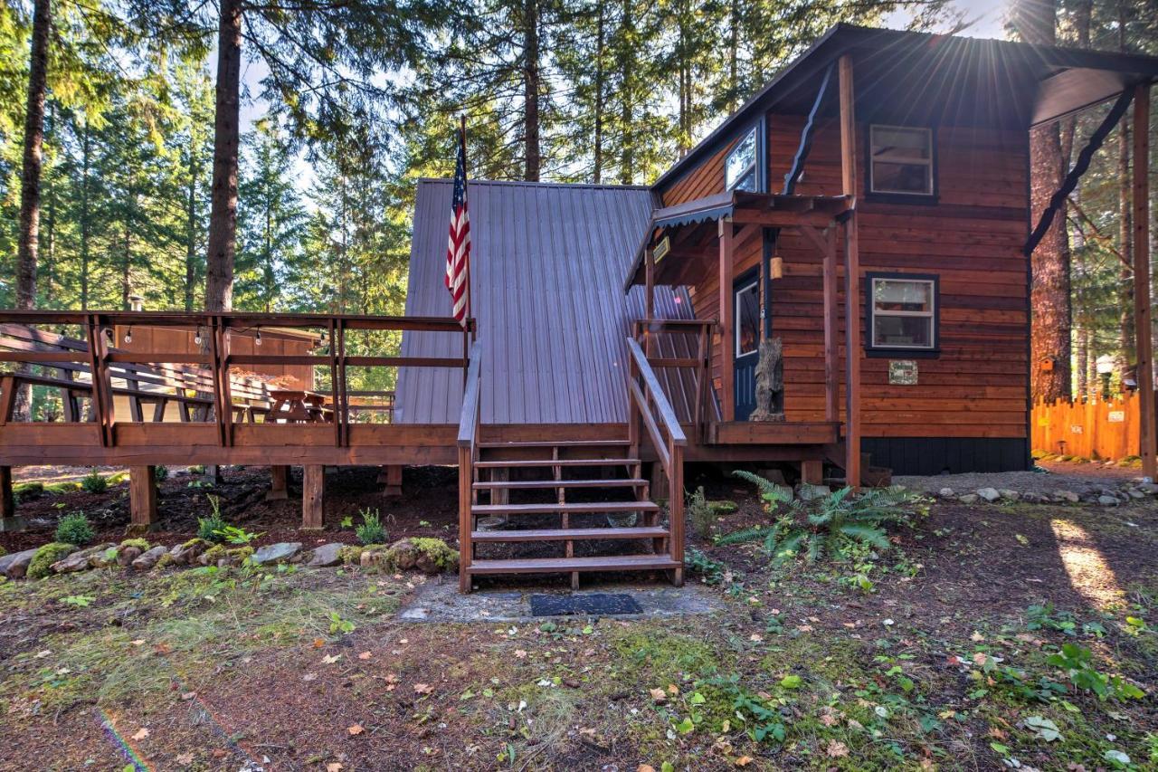 Serene Washington Escape With Deck And Mountain Views! Пеквуд Екстер'єр фото